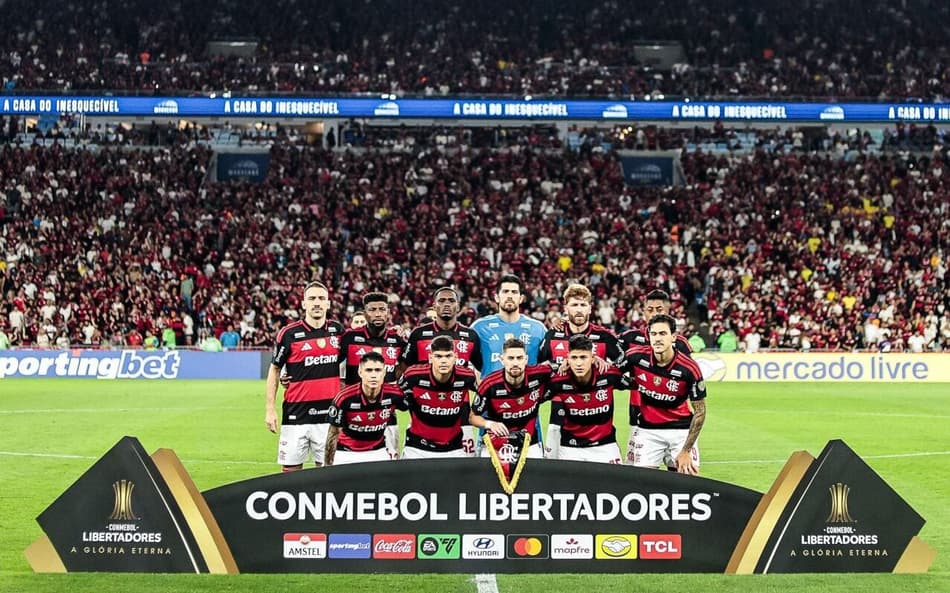 Trio de gols no Maracanã: Flamengo atropela o Cusco e dispara rumo à melhor fase de grupos da Libertadores